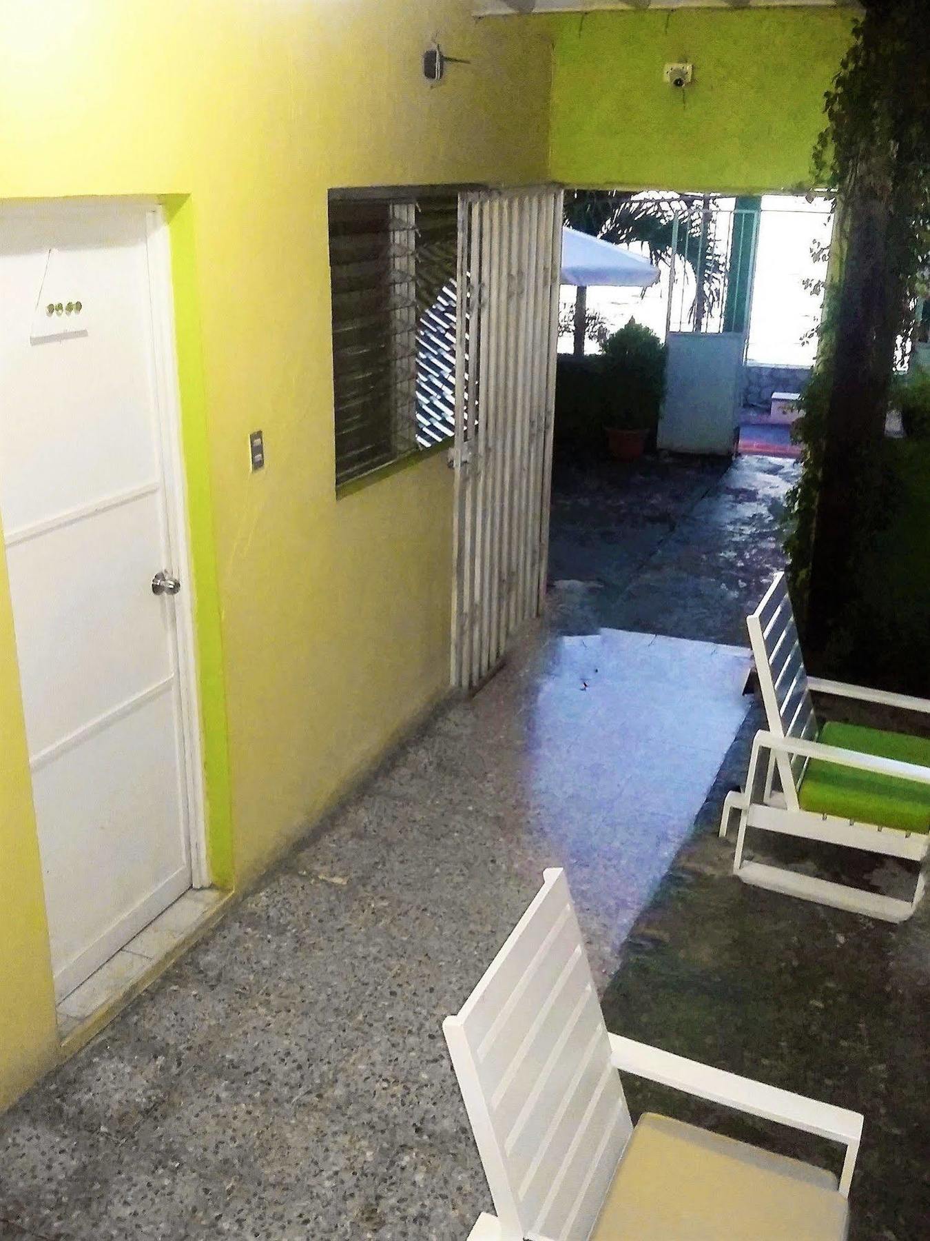 Green World Hotel Flores Exterior foto